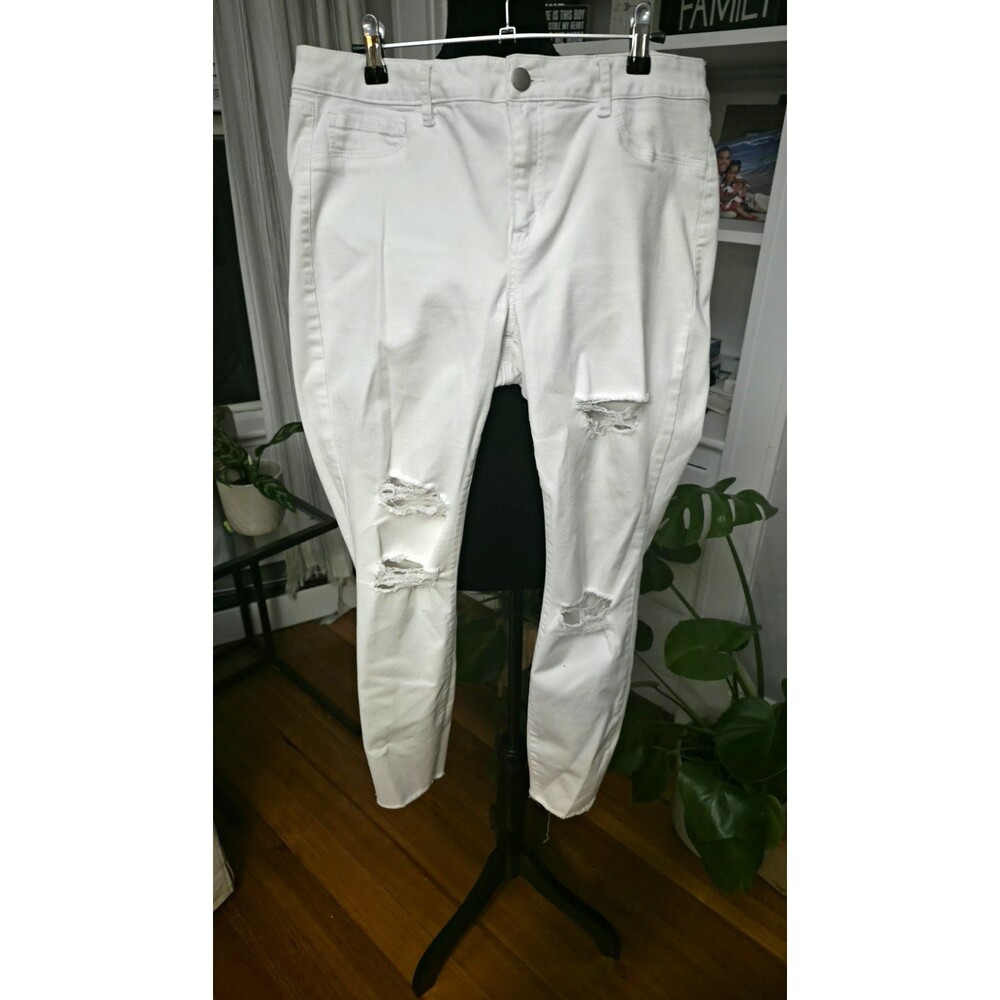 Refuge Women’s Skinny Jeans White Distressed Denim 5-Pocket Size 12